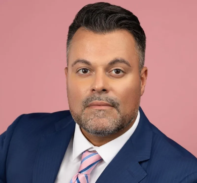 Eliud Sanchez as Detective Perkins
